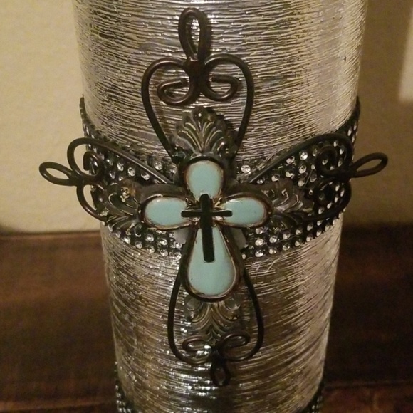 Vase - Picture 3 of 5